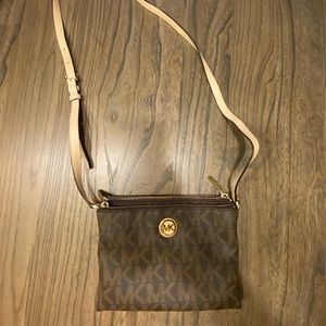 Michael Kors Crossbody Bag